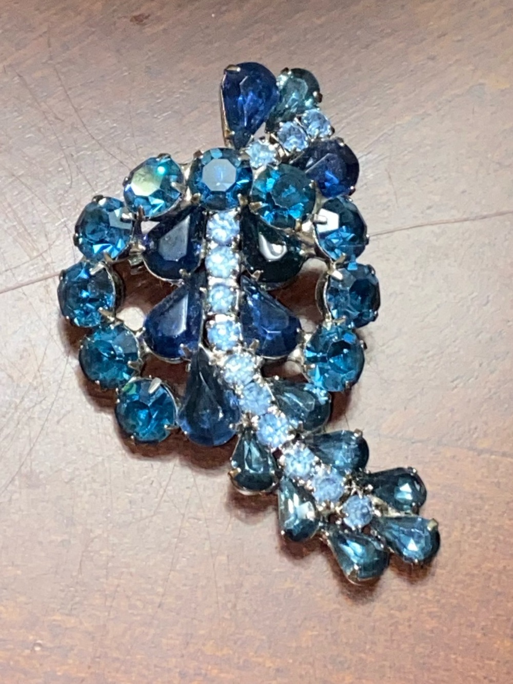 Vtg Layered Shades of Blue Teardrop & Chaton Rhinestone Statement Brooch